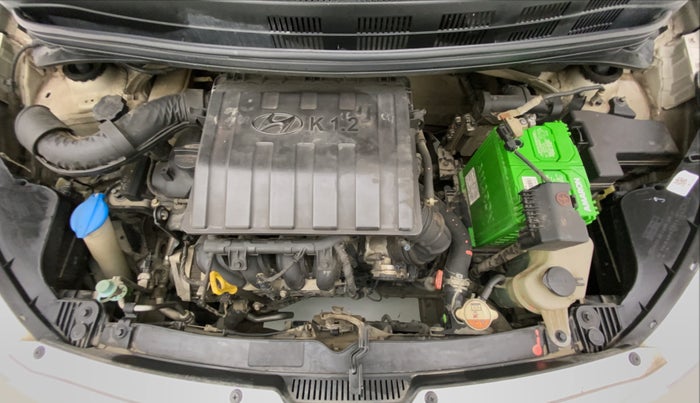 2017 Hyundai Grand i10 SPORTZ AT 1.2 KAPPA VTVT, Petrol, Automatic, 32,375 km, Open Bonet