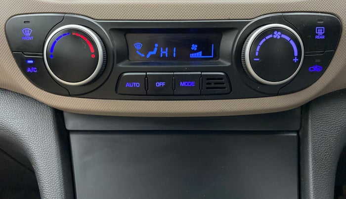 2017 Hyundai Xcent SX 1.2 (O), Petrol, Manual, 24,251 km, Automatic Climate Control