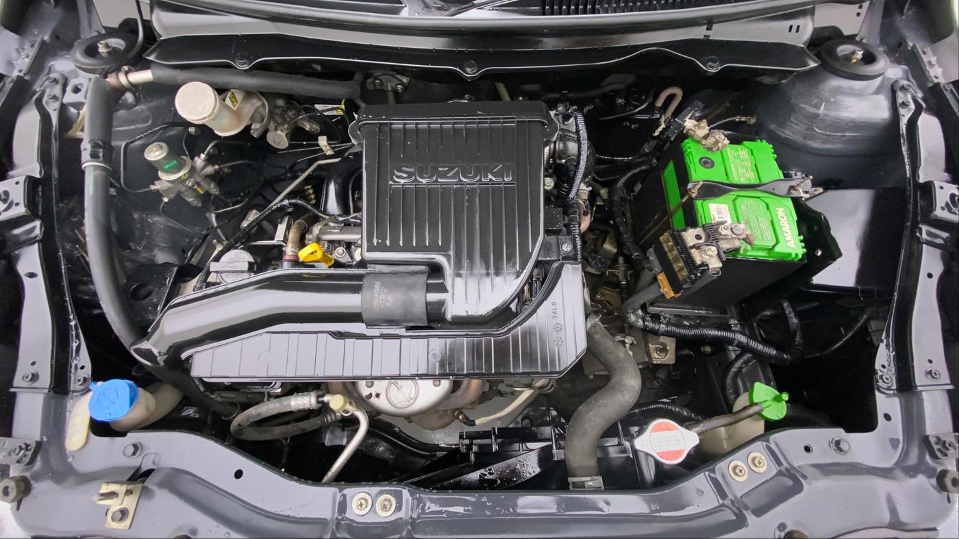 2015 Maruti Swift VXI D, Petrol, Manual, 62,944 km, Open Bonet