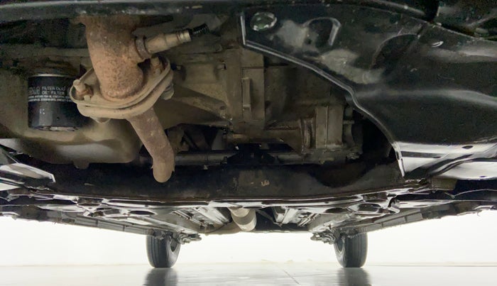 2015 Maruti Swift VXI D, Petrol, Manual, 62,944 km, Front Underbody