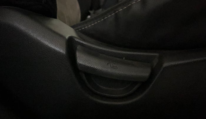 2014 Hyundai Grand i10 SPORTZ 1.2 KAPPA VTVT, Petrol, Manual, 60,821 km, Driver Side Adjustment Panel