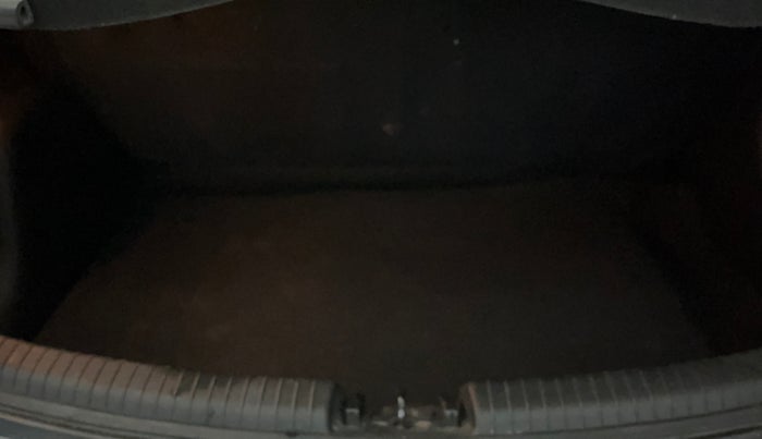 2014 Hyundai Grand i10 SPORTZ 1.2 KAPPA VTVT, Petrol, Manual, 60,821 km, Boot Inside