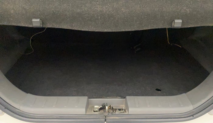 2014 Maruti Alto 800 LXI, Petrol, Manual, 87,613 km, Boot Inside
