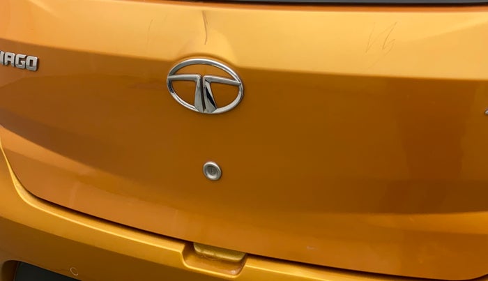 2018 Tata Tiago XT PETROL, Petrol, Manual, 1,04,196 km, Dicky (Boot door) - Slightly dented