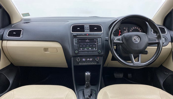 2017 Skoda Rapid 1.6 MPI STYLE AT, Petrol, Automatic, 63,005 km, Dashboard