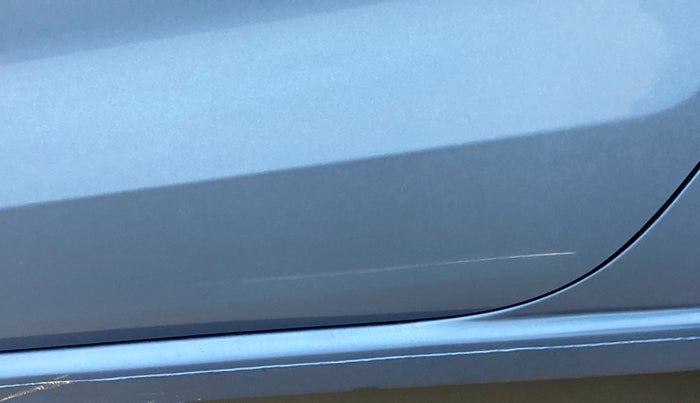2017 Skoda Rapid 1.6 MPI STYLE AT, Petrol, Automatic, 63,005 km, Rear left door - Minor scratches