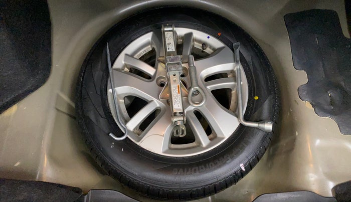 2014 Maruti Swift Dzire ZDI, Diesel, Manual, Spare Tyre