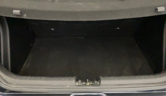 2023 Hyundai NEW I20 SPORTZ 1.2 IVT, Petrol, Automatic, 25,894 km, Boot Inside