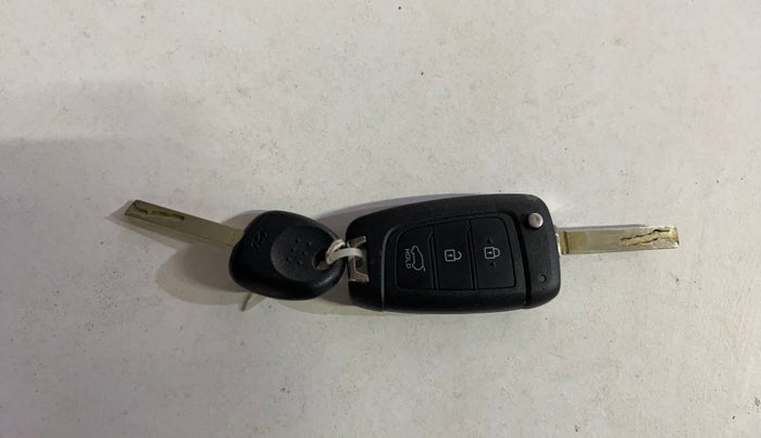 2023 Hyundai NEW I20 SPORTZ 1.2 IVT, Petrol, Automatic, 25,894 km, Key Close Up