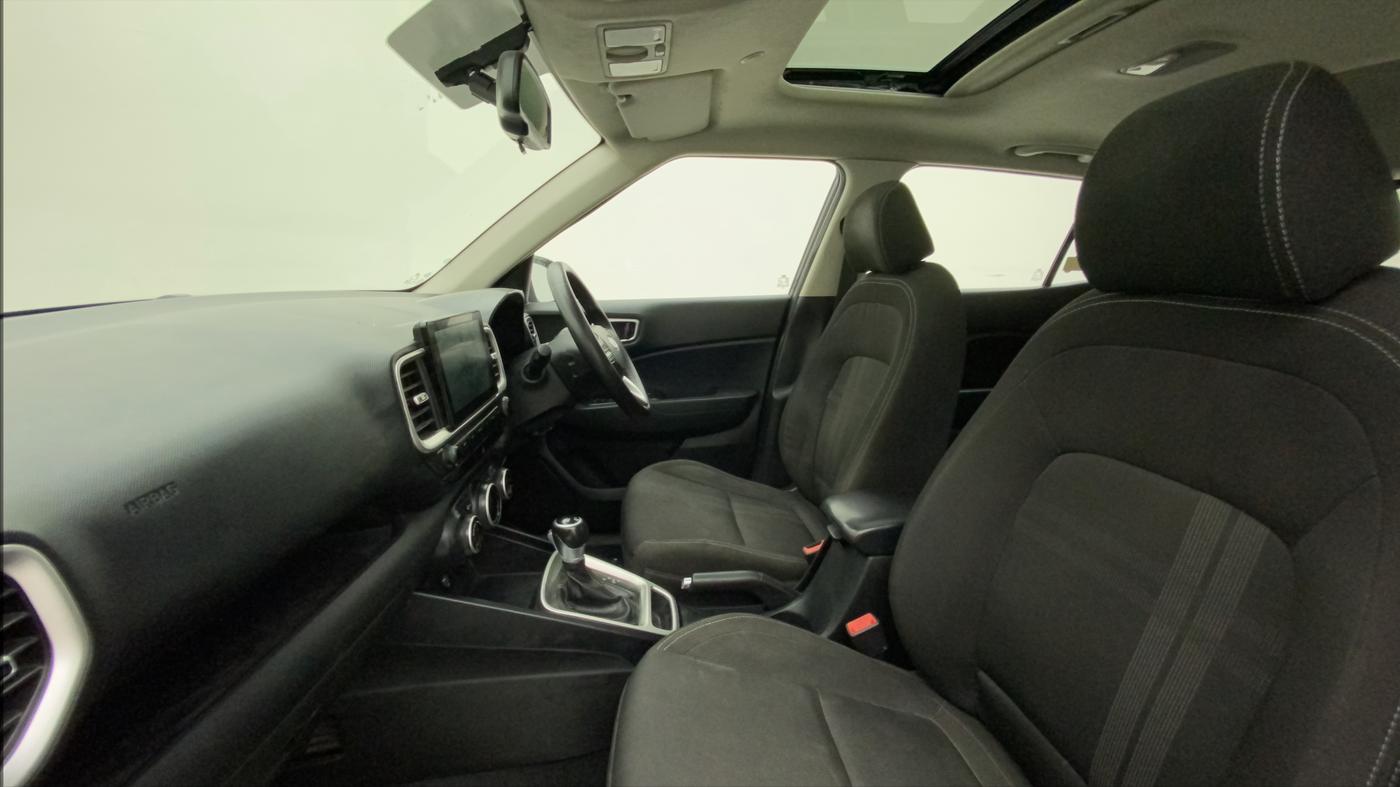 2019 Hyundai VENUE SX PLUS 1.0 TURBO DCT, Petrol, Automatic, 79,667 km, Right Side Front Door Cabin