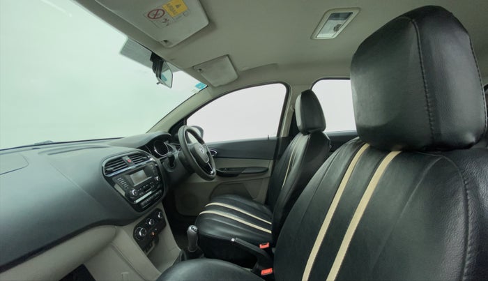 2018 Tata Tiago XZ 1.2 REVOTRON, Petrol, Manual, 84,203 km, Right Side Front Door Cabin