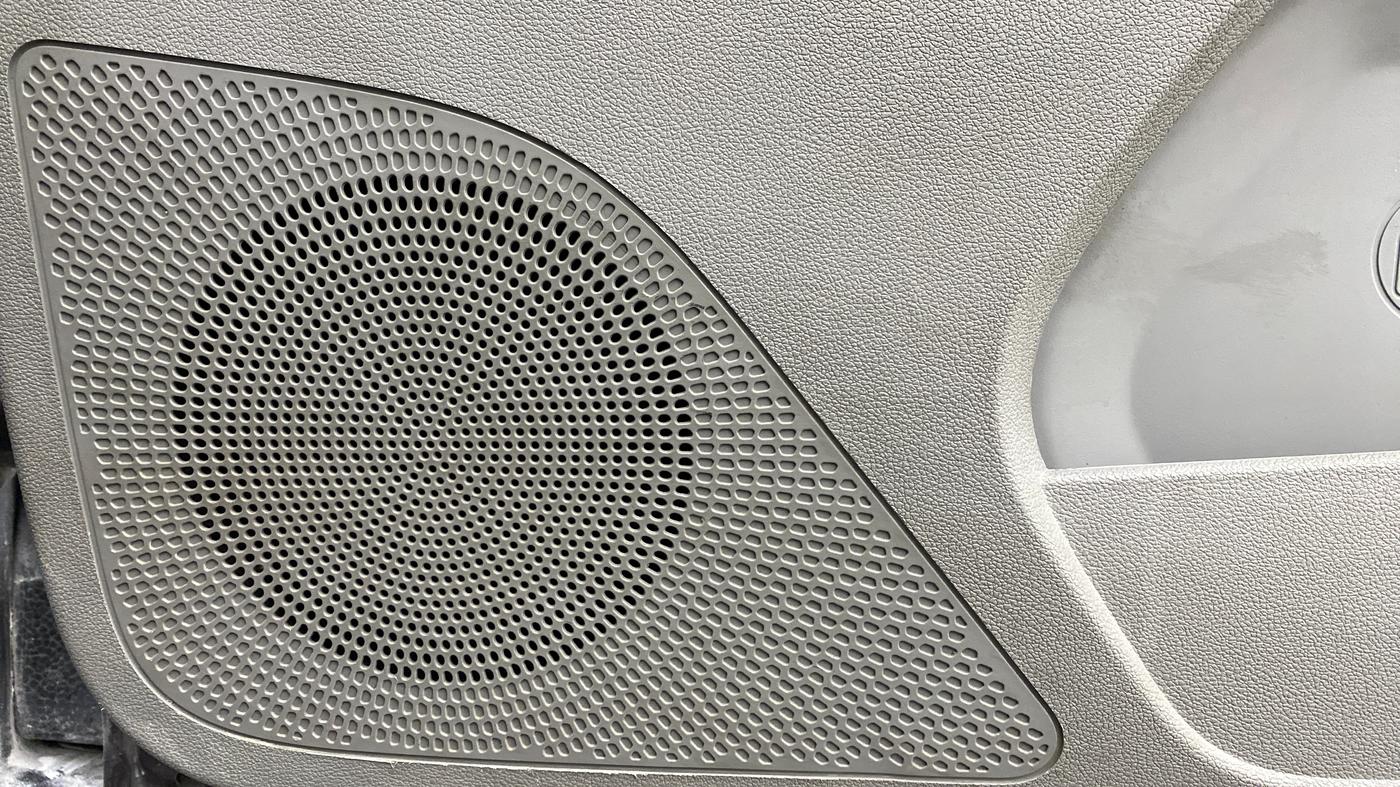 2018 Tata Tiago XZ 1.2 REVOTRON, Petrol, Manual, 84,203 km, Speaker