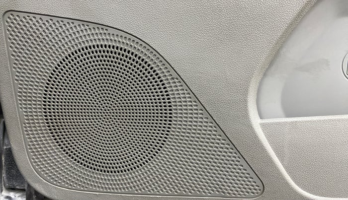 2018 Tata Tiago XZ 1.2 REVOTRON, Petrol, Manual, 84,203 km, Speaker