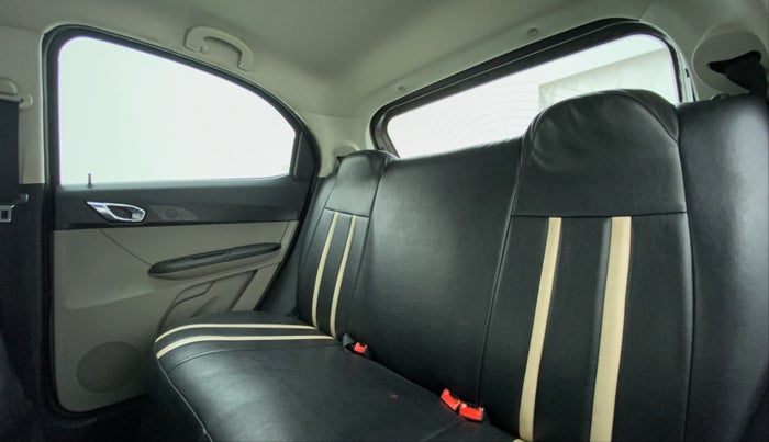 2018 Tata Tiago XZ 1.2 REVOTRON, Petrol, Manual, 84,203 km, Right Side Rear Door Cabin