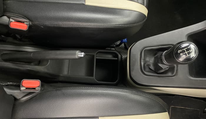 2019 Maruti New Wagon-R VXI 1.0, Petrol, Manual, 37,135 km, Gear Lever