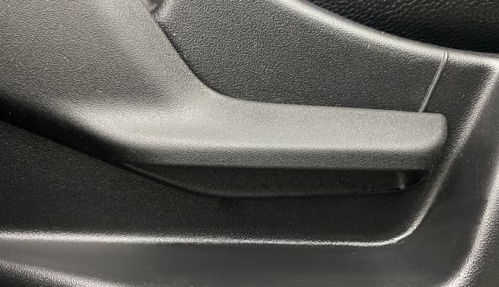 2019 Maruti New Wagon-R VXI 1.0, Petrol, Manual, 37,135 km, Driver Side Adjustment Panel