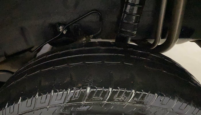 2017 Datsun Go T, Petrol, Manual, 27,157 km, Left Rear Tyre Tread