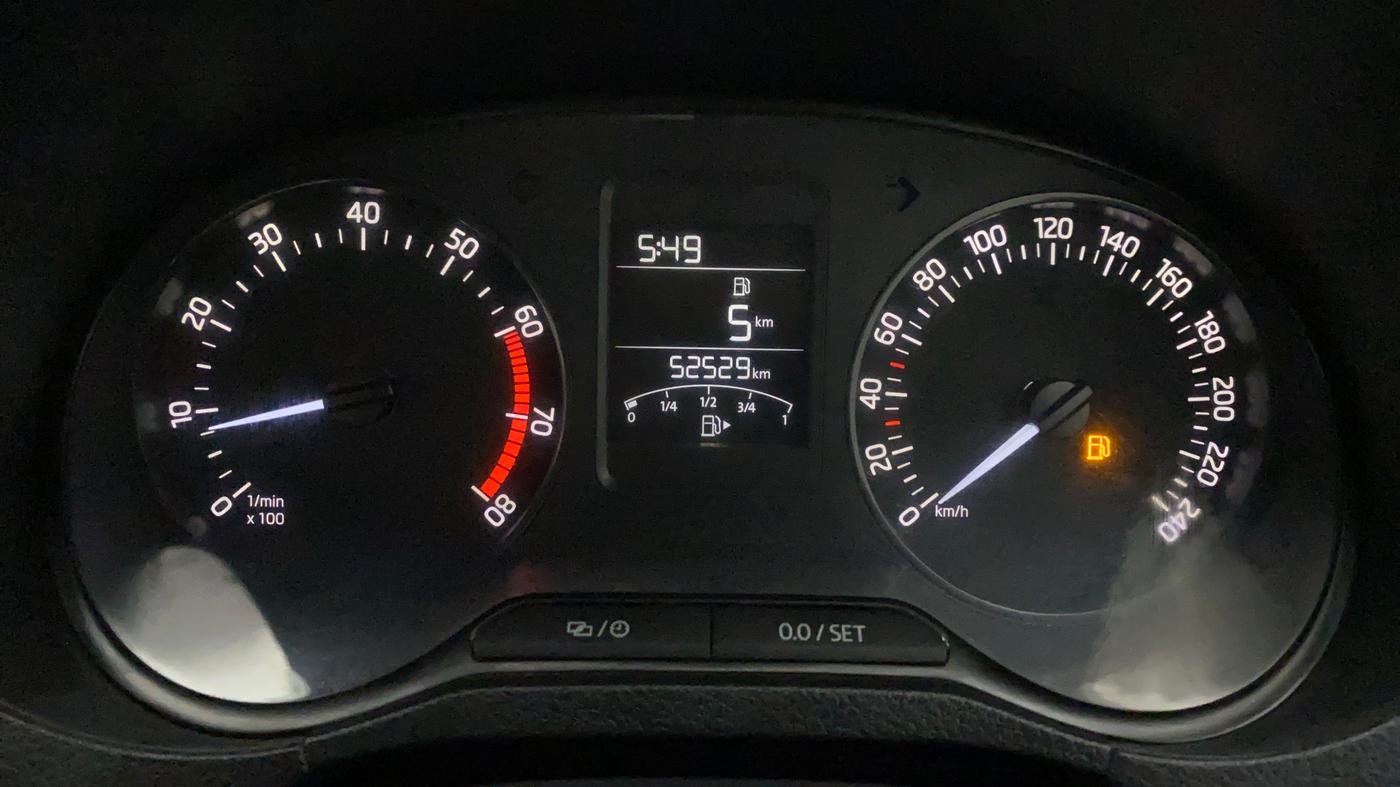 2019 Skoda Rapid STYLE 1.6 MPI, Petrol, Manual, 52,529 km, Odometer Image