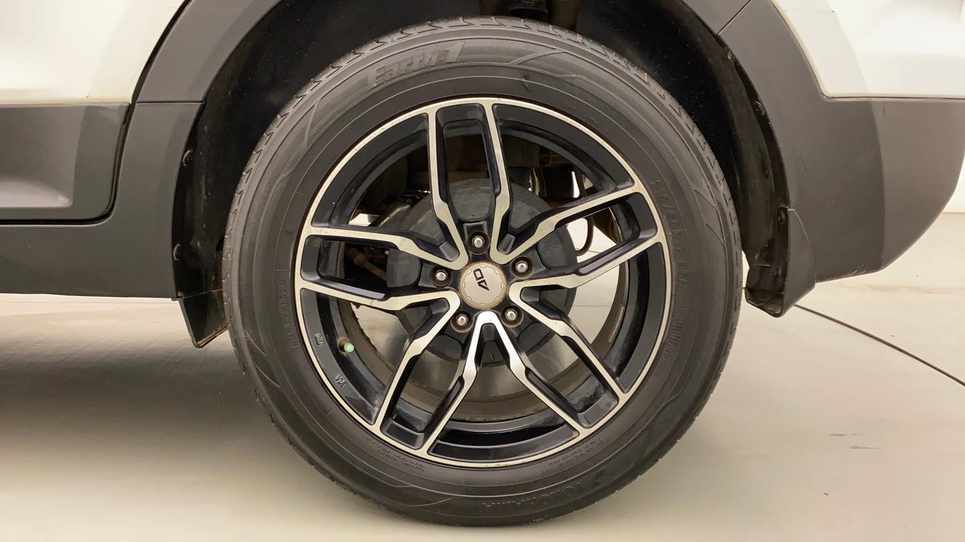 2016 Hyundai Creta S PLUS 1.6 AT DIESEL, Diesel, Automatic, 1,48,166 km, Left Rear Wheel