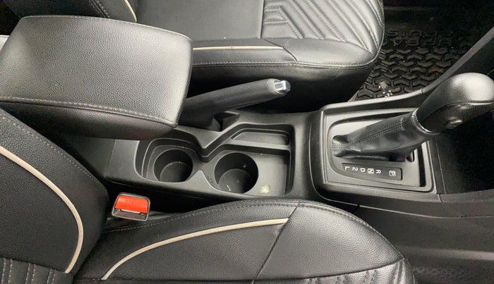 2021 Toyota URBAN CRUISER PREMIUM GRADE AT, Petrol, Automatic, 32,548 km, Gear Lever