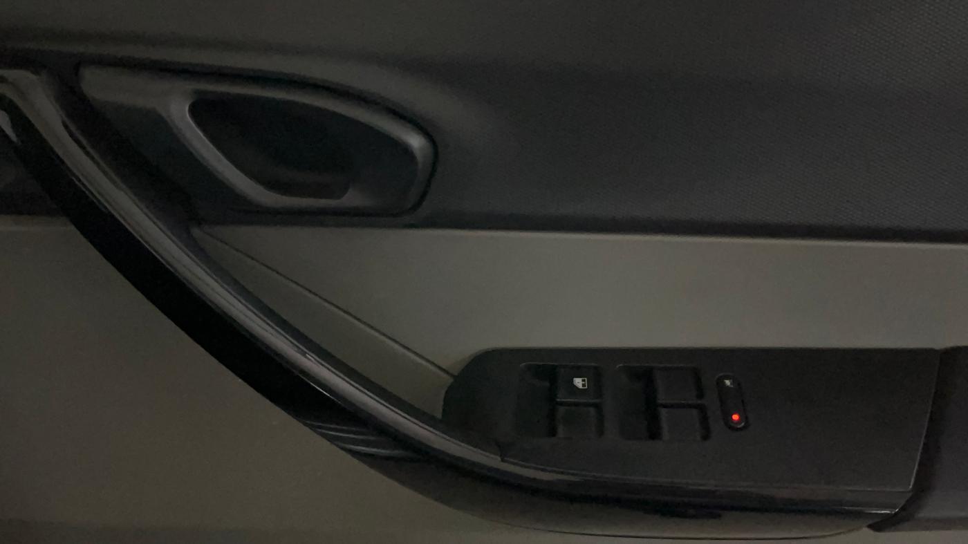 2019 Tata Tiago XZA PETROL, Petrol, Automatic, 52,475 km, Driver Side Door Panels Control