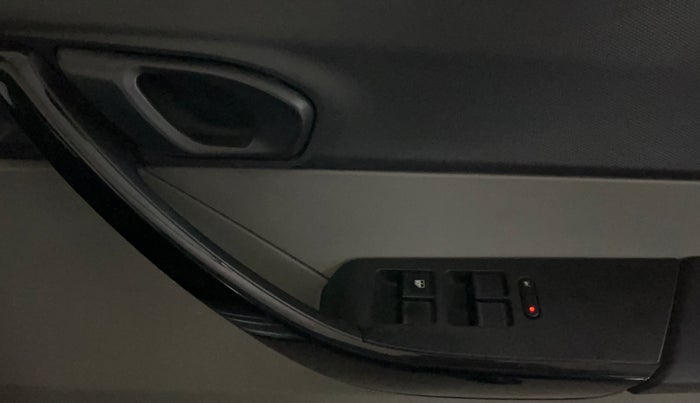 2019 Tata Tiago XZA PETROL, Petrol, Automatic, 52,445 km, Driver Side Door Panels Control