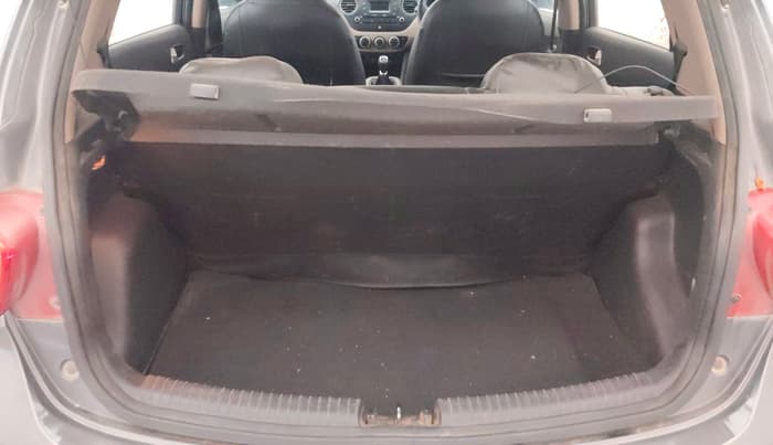 2014 Hyundai Grand i10 SPORTZ 1.2 KAPPA VTVT, Petrol, Manual, 87,369 km, Boot Inside
