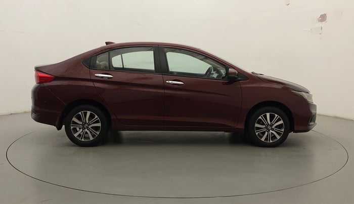 2017 Honda City 1.5L I-VTE V CVT, Petrol, Automatic, 68,950 km, Right Side