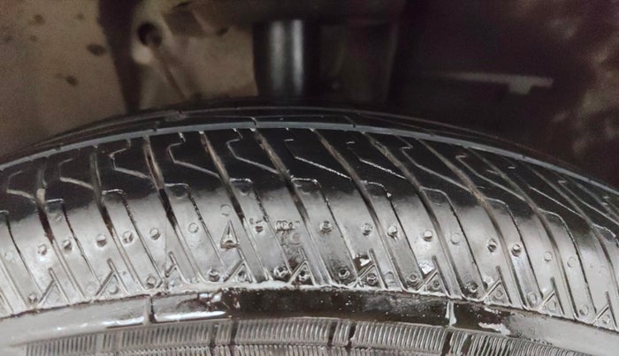 2023 Tata PUNCH ACCOMPLISHED MT CNG, CNG, Manual, 50,057 km, Right Front Tyre Tread