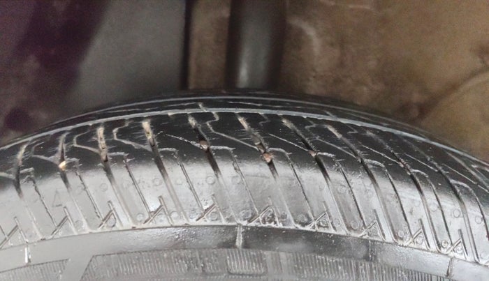 2023 Tata PUNCH ACCOMPLISHED MT CNG, CNG, Manual, 50,057 km, Right Rear Tyre Tread