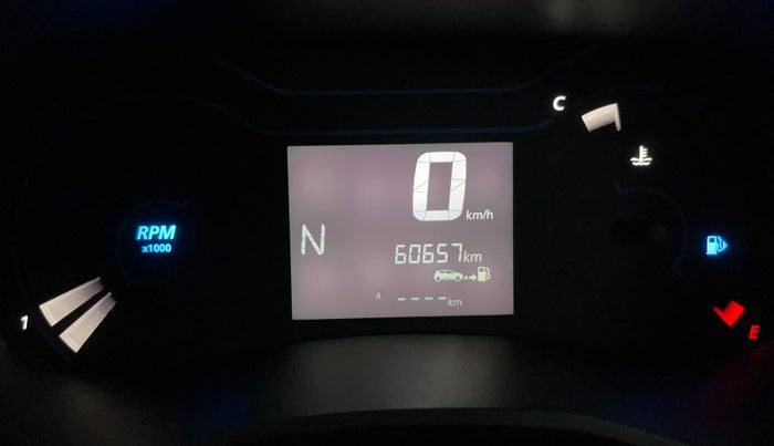 2022 Renault Kwid CLIMBER 1.0 AMT Dual Tone , Petrol, Automatic, 60,614 km, Odometer Image