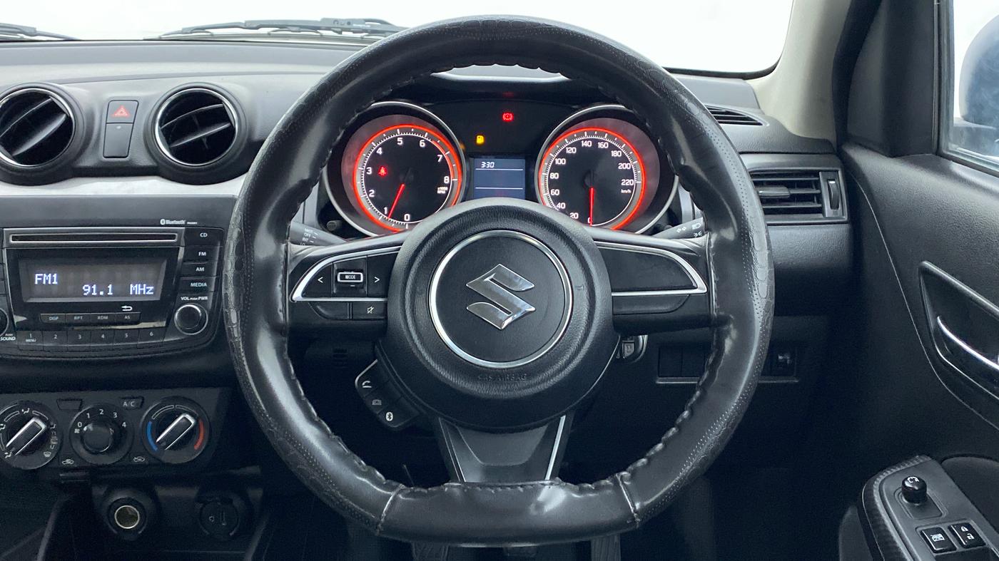 2020 Maruti Swift VXI D, Petrol, Manual, 42,783 km, Steering Wheel Close Up