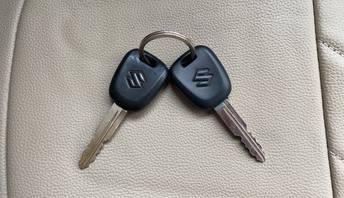 2019 Maruti Alto LXI, Petrol, Manual, 73,267 km, Key Close Up