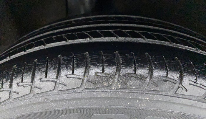 2018 Maruti Baleno DELTA CVT PETROL 1.2, Petrol, Automatic, 54,921 km, Right Rear Tyre Tread