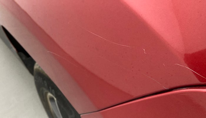 2017 Renault Duster RXS CVT, Petrol, Automatic, 54,426 km, Left quarter panel - Minor scratches