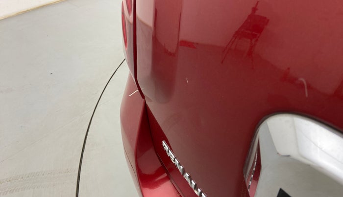 2017 Renault Duster RXS CVT, Petrol, Automatic, 54,426 km, Dicky (Boot door) - Slightly dented