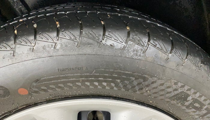 2023 Maruti Grand Vitara SIGMA SMART HYBRID, Petrol, Manual, 12,926 km, Right Rear Tyre Tread