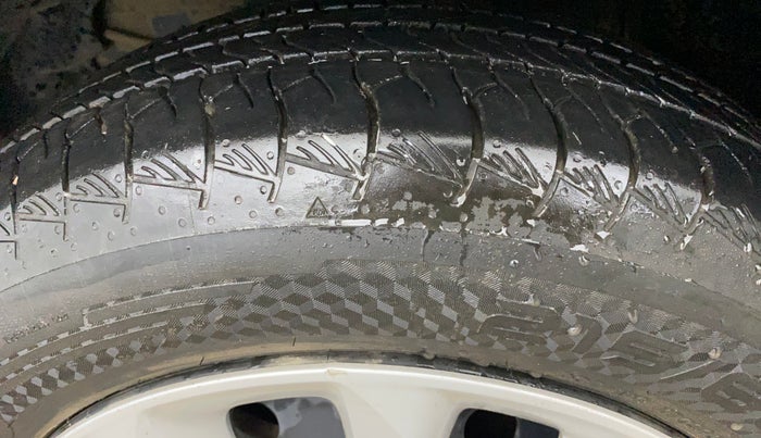 2023 Maruti Grand Vitara SIGMA SMART HYBRID, Petrol, Manual, 12,926 km, Left Front Tyre Tread