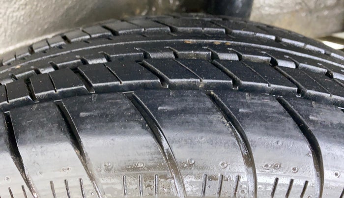 2019 Maruti New Wagon-R LXI 1.0 L, Petrol, Manual, 13,302 km, Left Rear Tyre Tread
