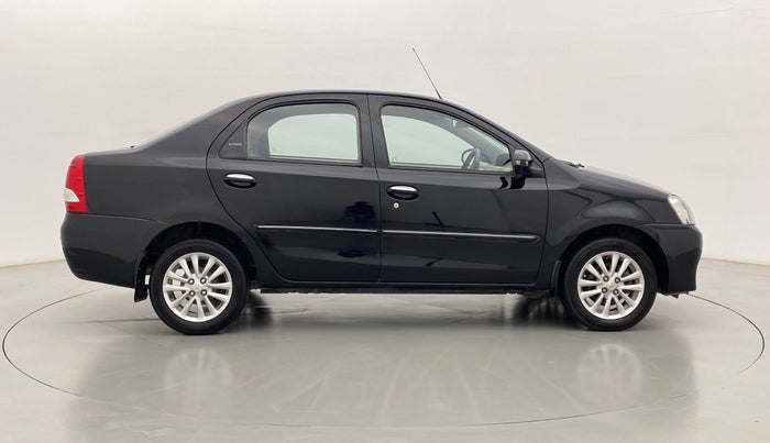 2013 Toyota Etios V, Petrol, Manual, 50,578 km, Right Side View