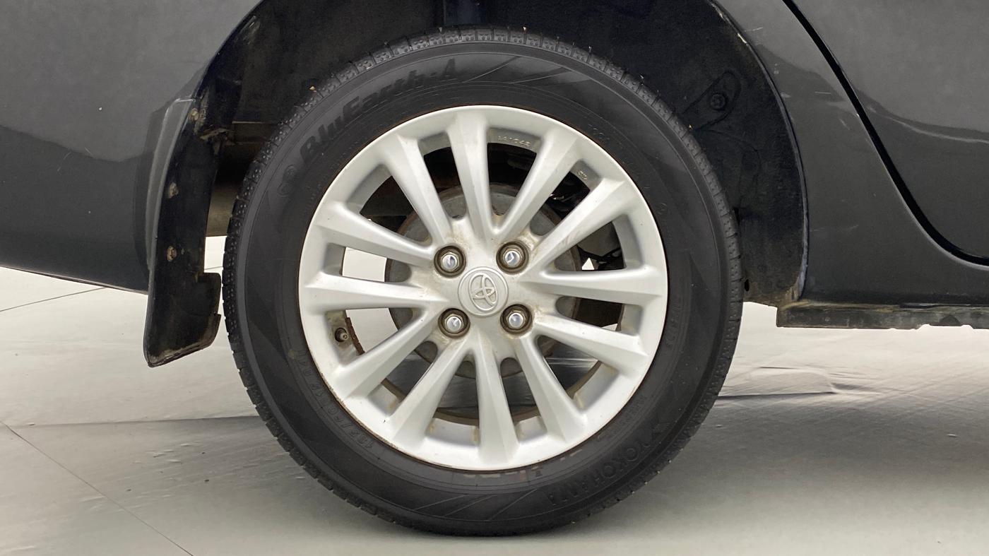2013 Toyota Etios V, Petrol, Manual, 50,578 km, Right Rear Wheel
