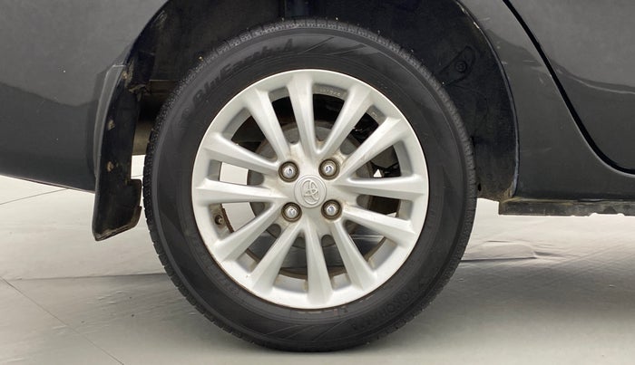 2013 Toyota Etios V, Petrol, Manual, 50,578 km, Right Rear Wheel