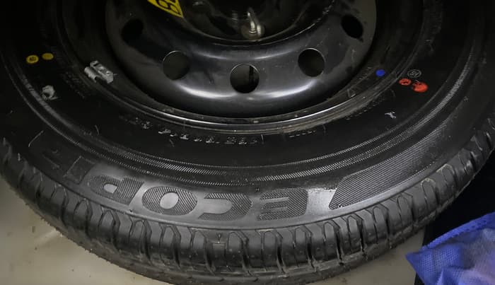 2023 Maruti Dzire ZXI CNG, CNG, Manual, 67,776 km, Spare Tyre