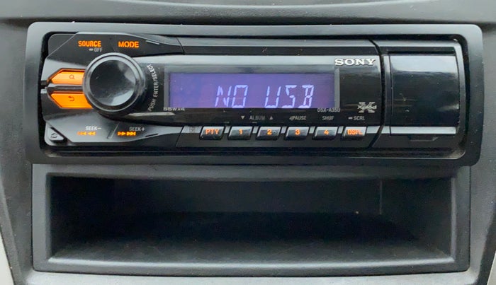 2013 Hyundai Eon ERA PLUS, Petrol, Manual, 22,144 km, Infotainment System