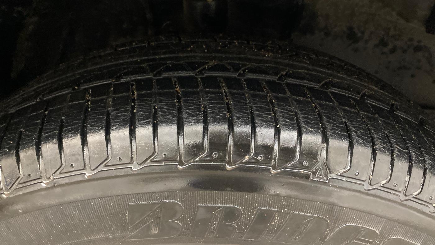 2018 Toyota Corolla Altis J PETROL, Petrol, Manual, 70,965 km, Right Front Tyre Tread