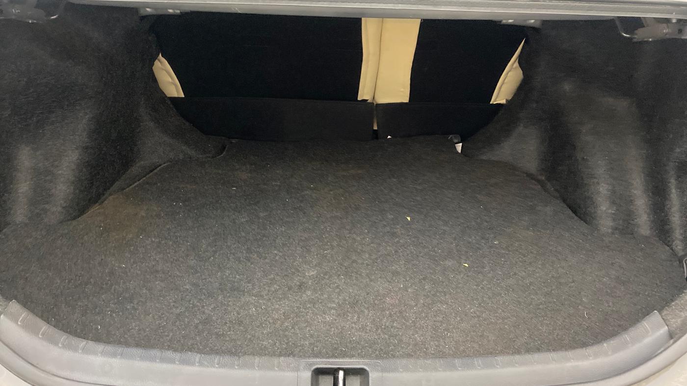 2018 Toyota Corolla Altis J PETROL, Petrol, Manual, 70,965 km, Boot Inside