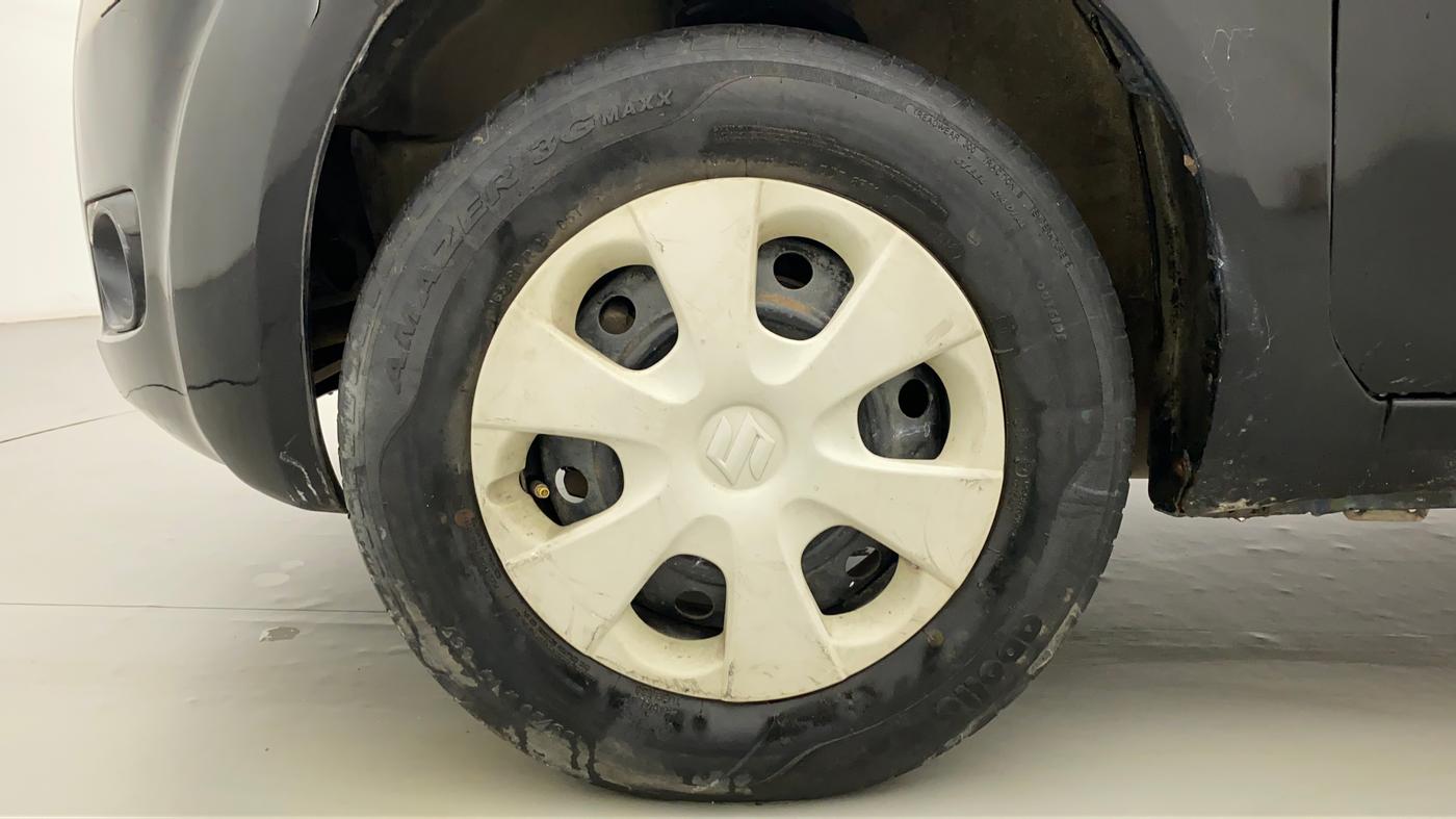 2010 Maruti Ritz VXI, Petrol, Manual, 82,020 km, Left Front Wheel