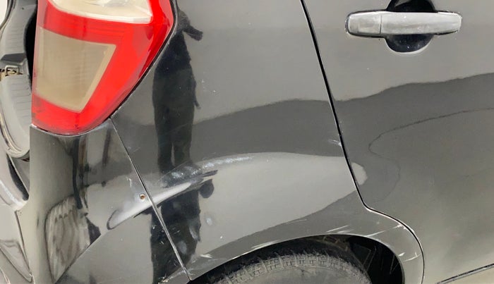 2010 Maruti Ritz VXI, Petrol, Manual, 82,020 km, Right quarter panel - Minor scratches