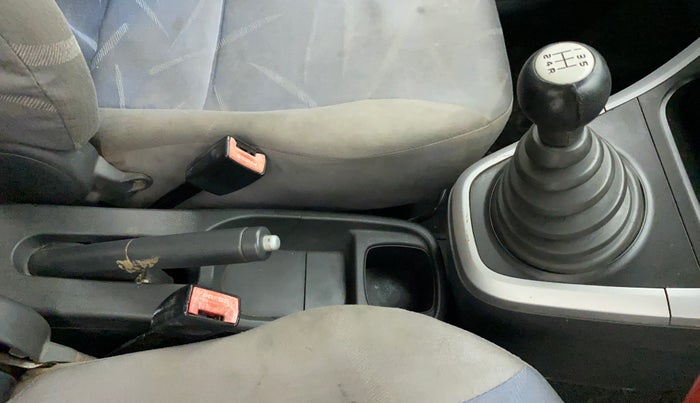 2010 Maruti Ritz VXI, Petrol, Manual, 82,020 km, Gear Lever