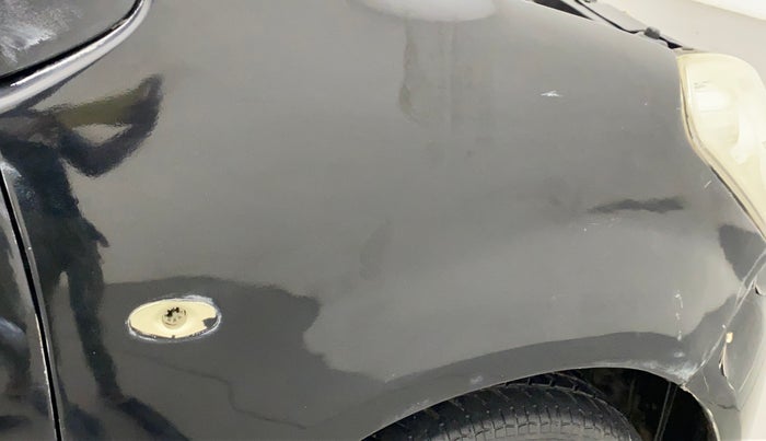 2010 Maruti Ritz VXI, Petrol, Manual, 82,020 km, Right fender - Minor scratches